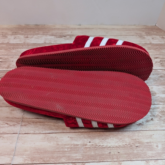 ADIDAS Adimule Slide Red Velvet Men's Size 11 Slippers Indoor / Outdoor Shoes - Picture 15 of 15